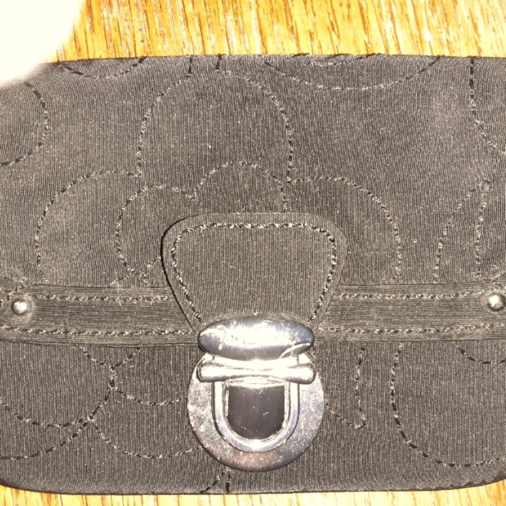 Vera Bradley black wallet
